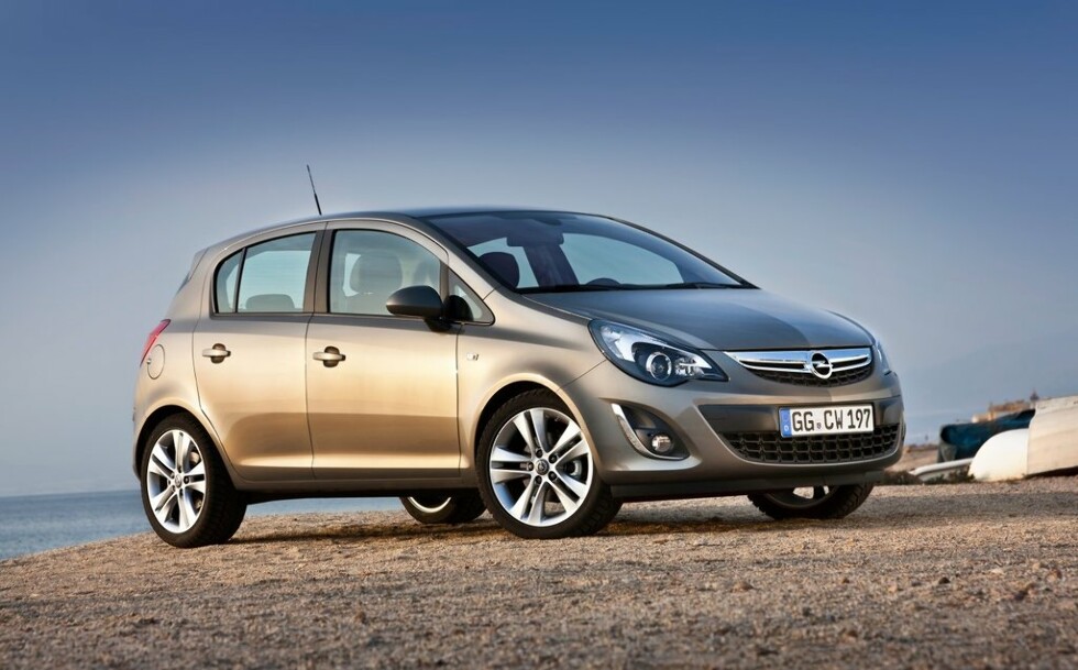 Коврики текстильные "Стандарт" для Opel Corsa IV (хэтчбек 5 дв / S07) 2010 - 2014, черные, 5шт.